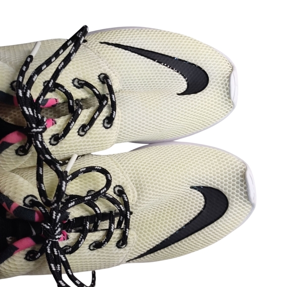 Nike White Roshe Running Shoes Sneakers Lace Up breathable Sz 7Y Youth Girls 7 - Picture 5 of 9